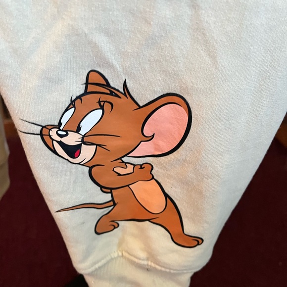 Tom and Jerry Sweatpants Size Large - Picture 4 of 9